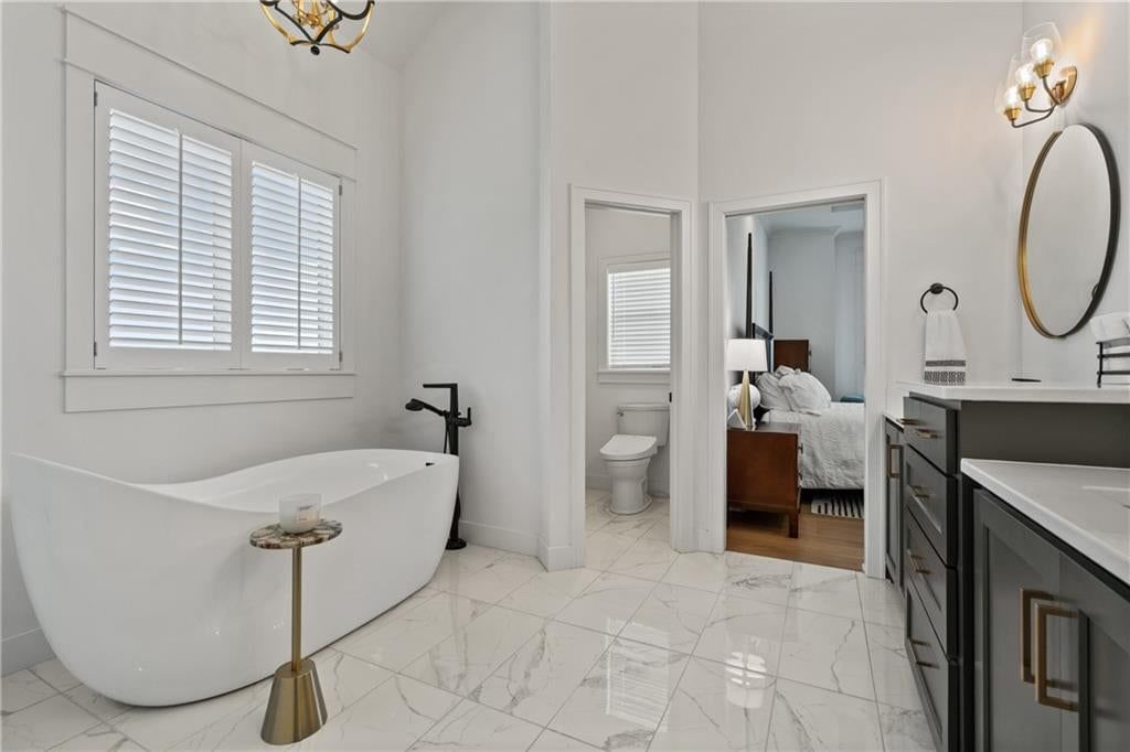 Photo 28 of 42, 2428 W 177th Street, Overland Park, KS 66085