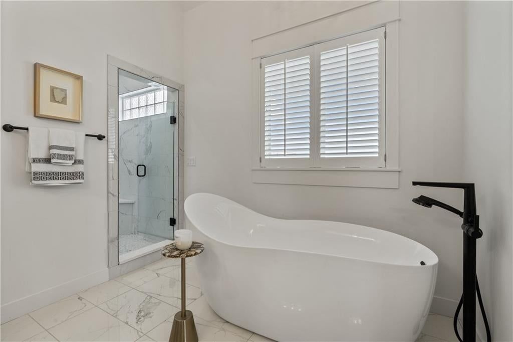 Photo 31 of 42 - 2428 W 177th Street, Overland Park, KS 66085