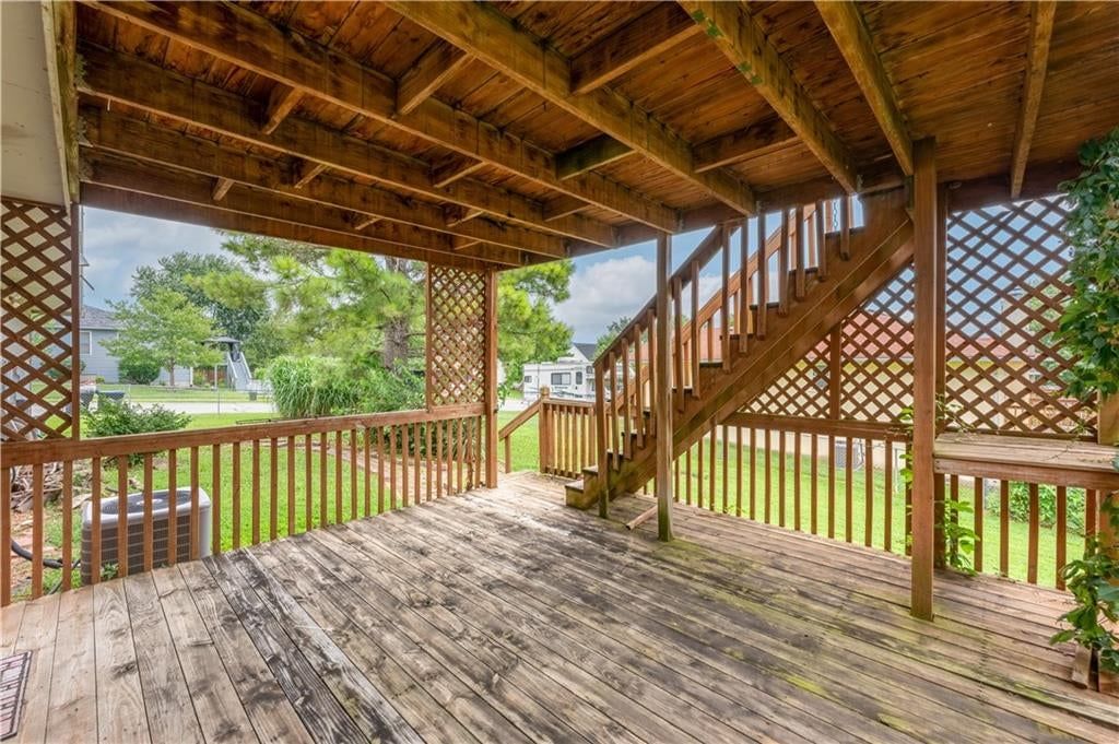 1720 Sunrise Drive — photo 68