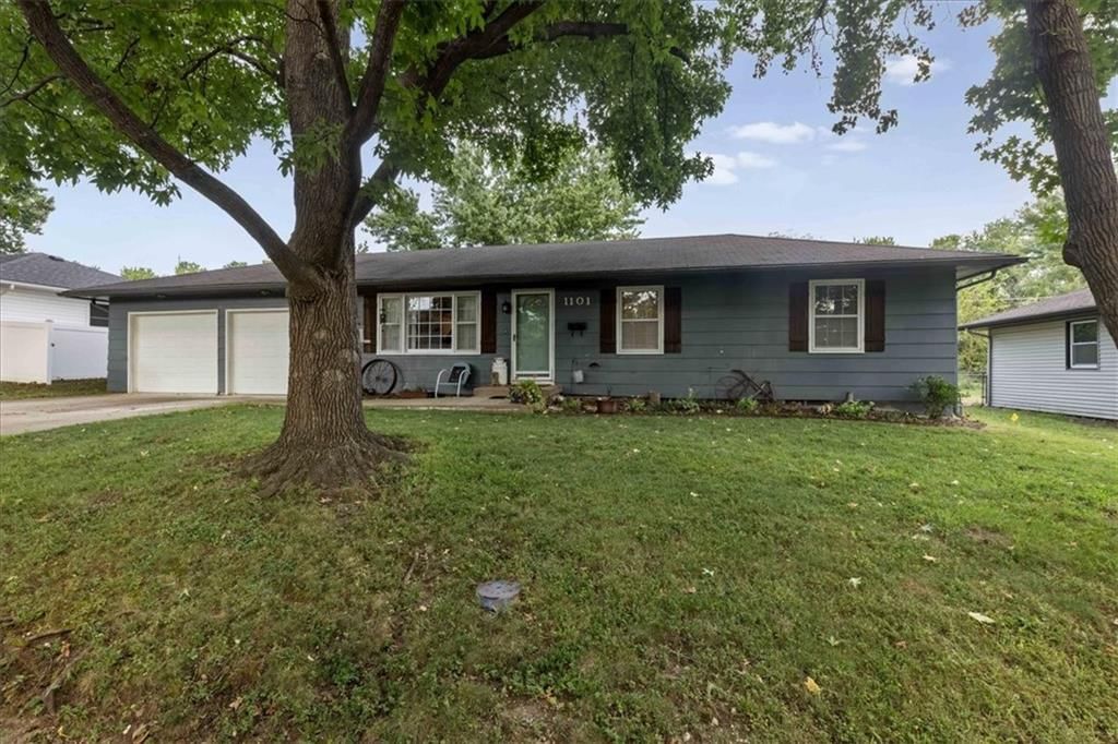 1101 S Highland Drive — photo 2