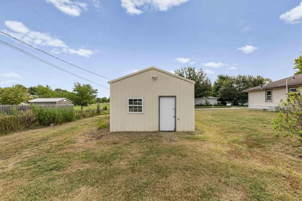 321 Kaw Avenue — photo 19