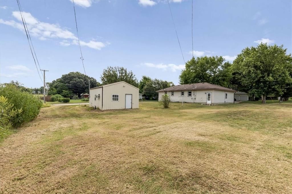 321 Kaw Avenue — photo 20
