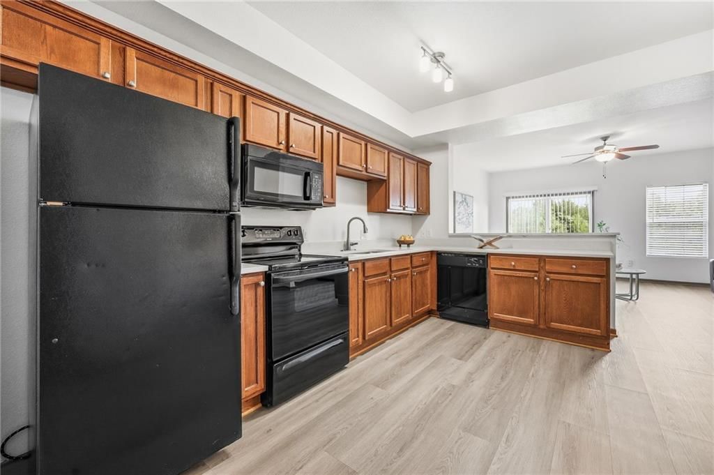 10338 Sloan Avenue — photo 6