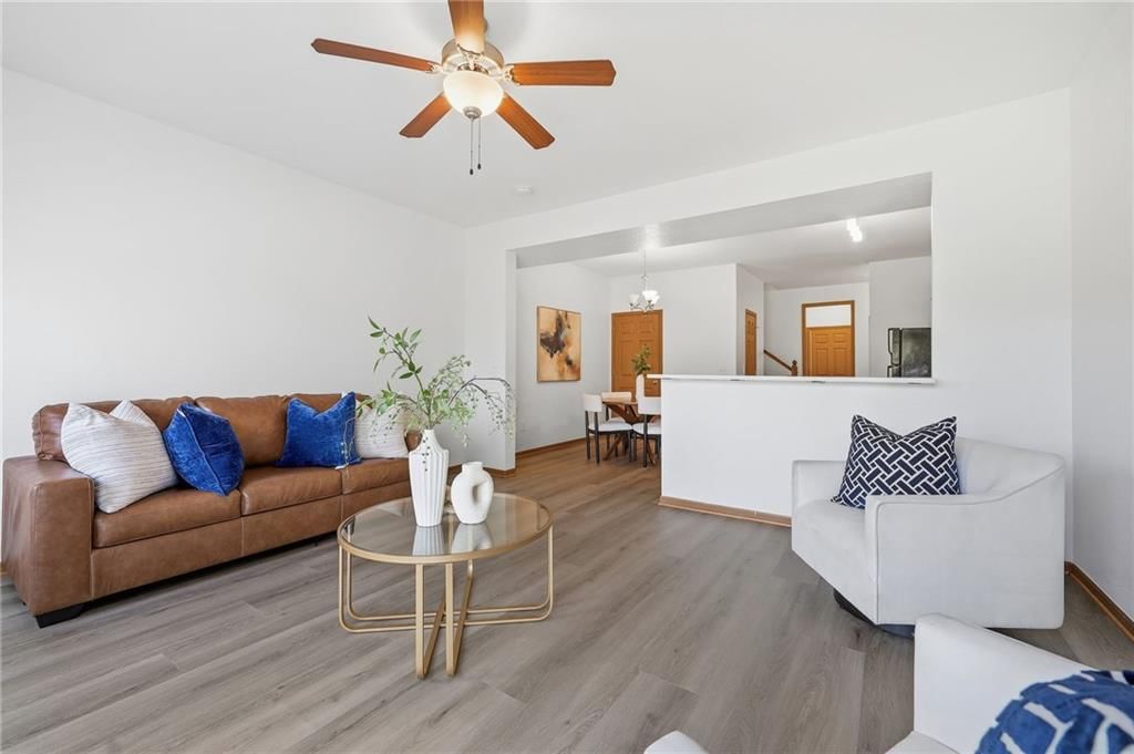 10338 Sloan Avenue — photo 13