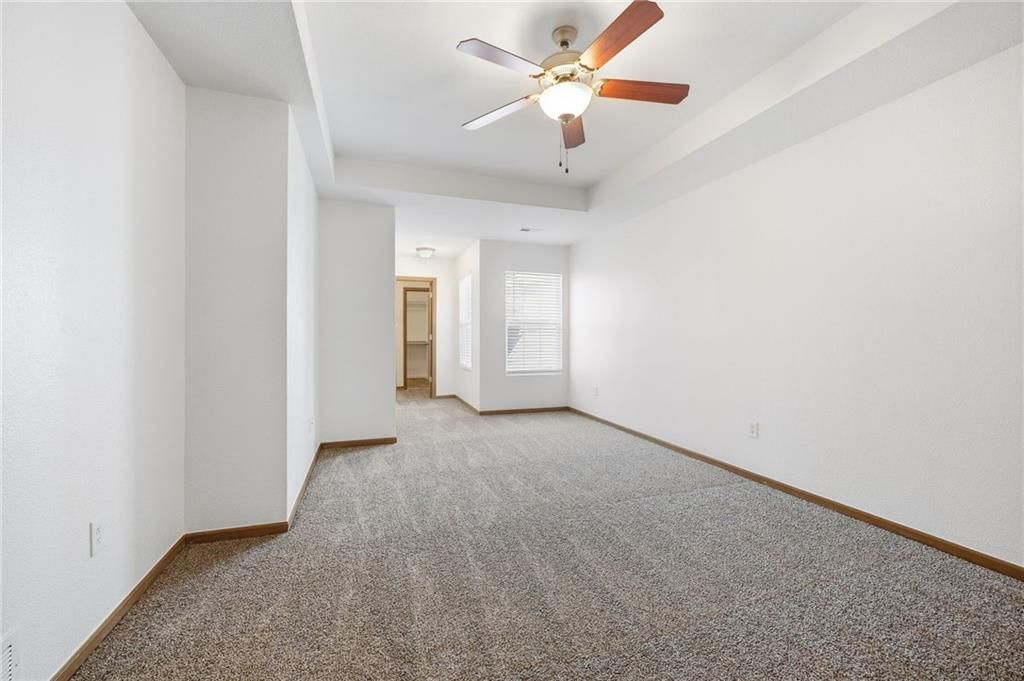 10338 Sloan Avenue — photo 14