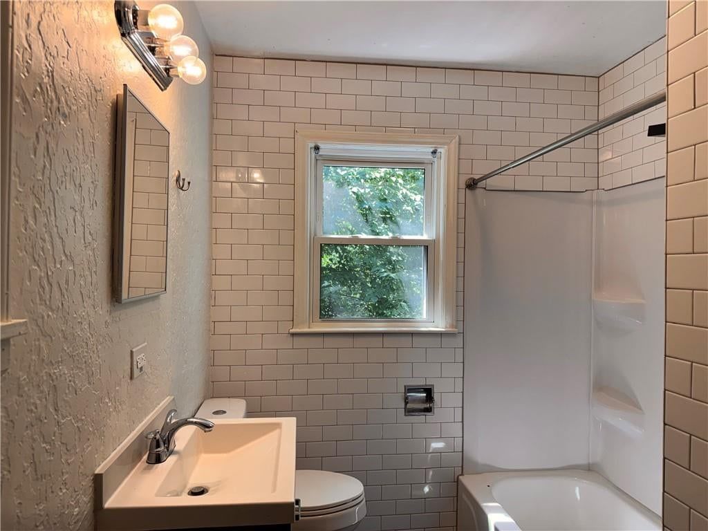 11108 Bennington Avenue — photo 11