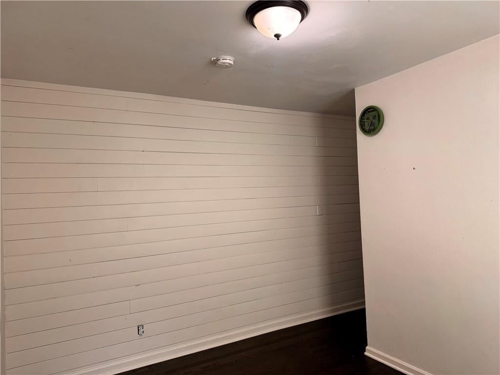 11108 Bennington Avenue — photo 13