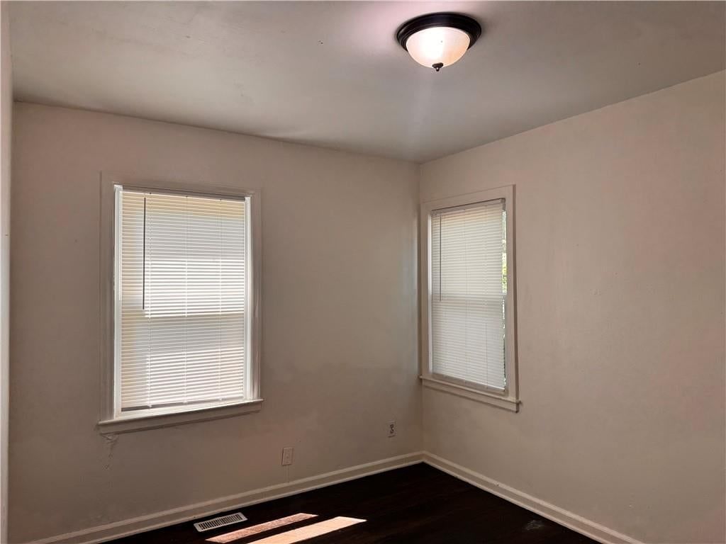 11108 Bennington Avenue — photo 14