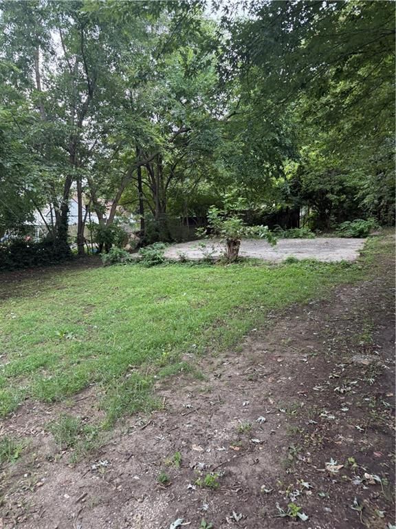 Photo 32 of 38 - 912 S Osage Street, Independence, MO 64050