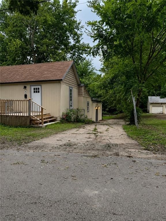 Photo 36 of 38 - 912 S Osage Street, Independence, MO 64050