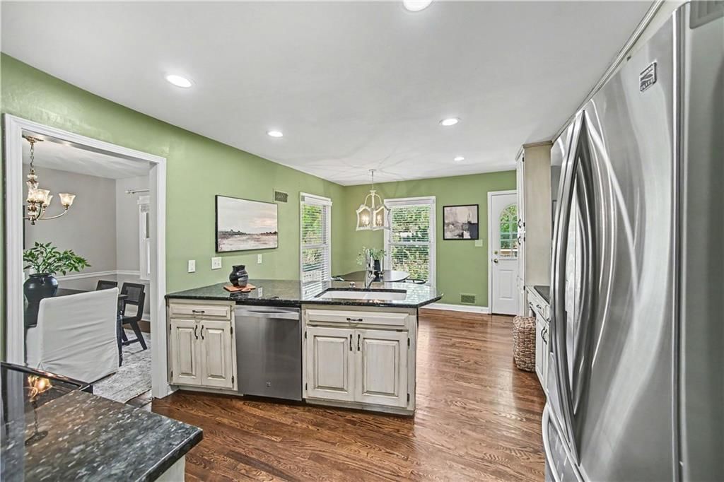 7419 Booth Street — photo 10