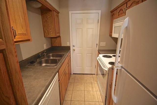 3330 Charlotte Street — photo 5