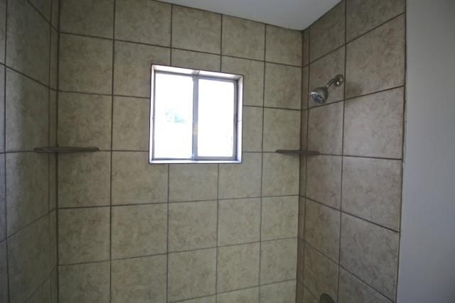 3330 Charlotte Street — photo 9