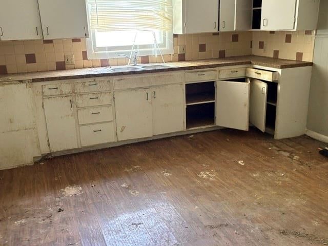 2423 Stevens Avenue — photo 9