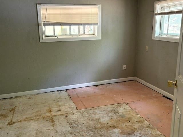 2423 Stevens Avenue — photo 10