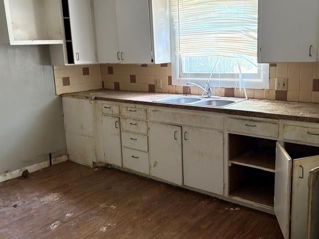 2423 Stevens Avenue — photo 11