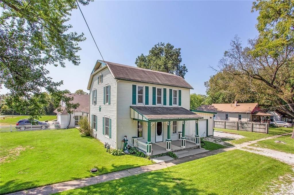 325 W Broadway Street, Peculiar, MO