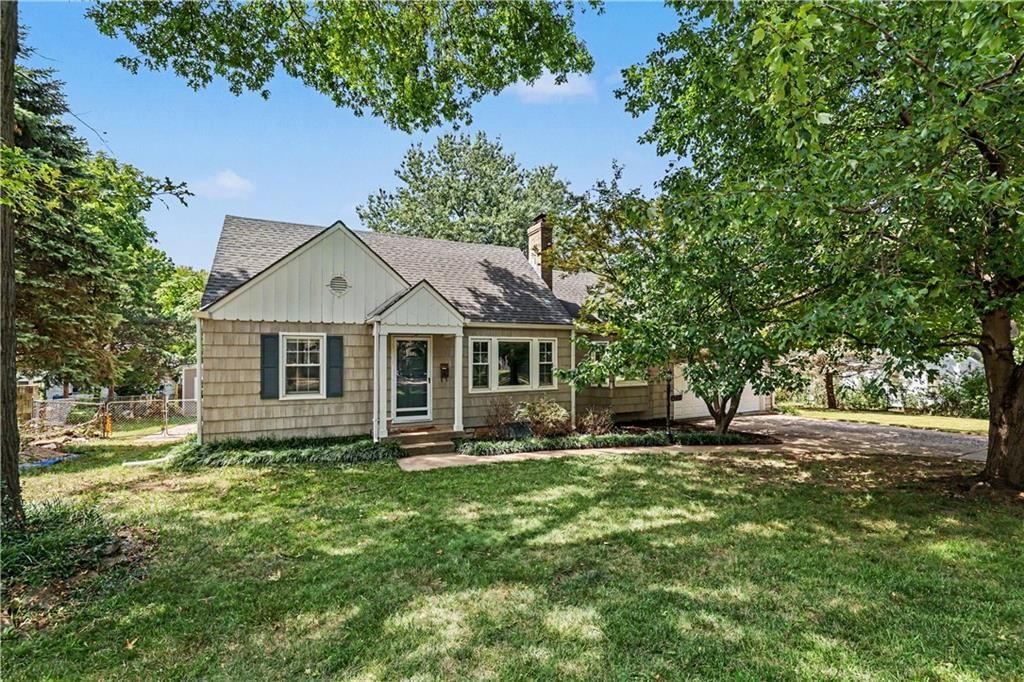 6720 Floyd Street — photo 1