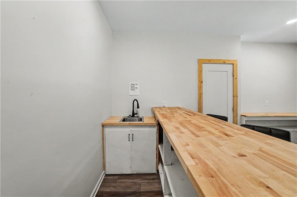 6720 Floyd Street — photo 16