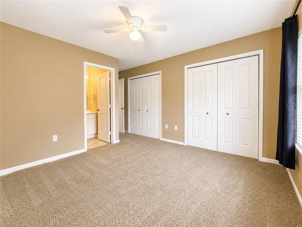 610 B W Market Street — photo 11