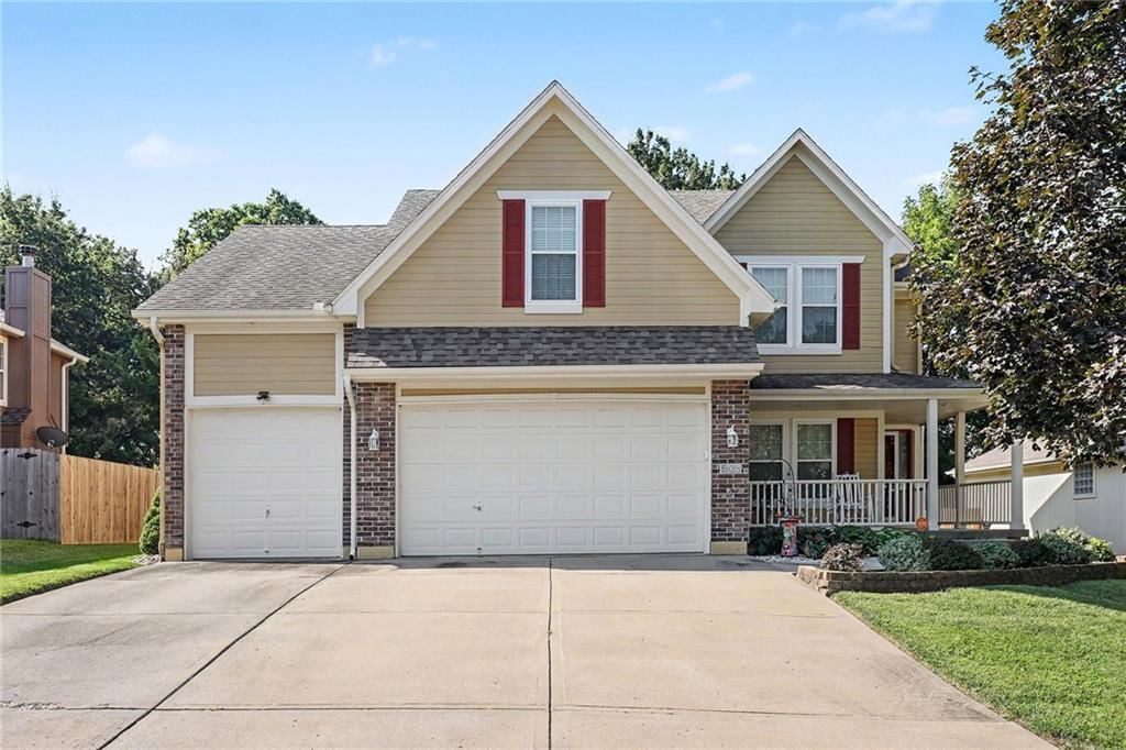 508 NE Hans Drive — photo 1