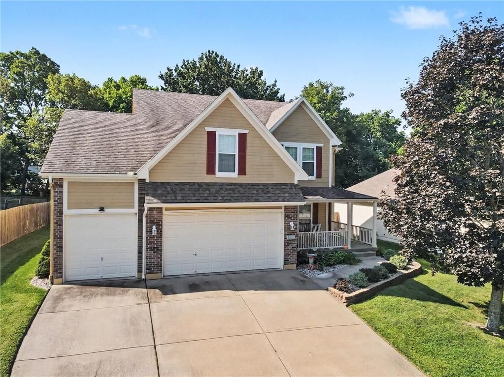 508 NE Hans Drive — photo 2