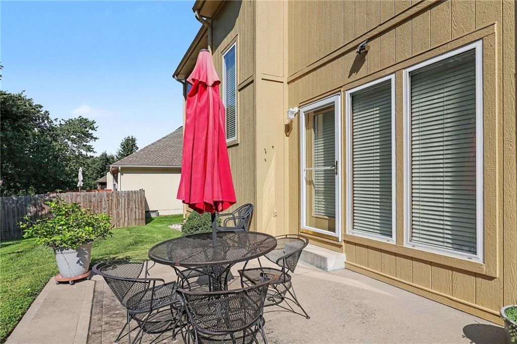 508 NE Hans Drive — photo 7