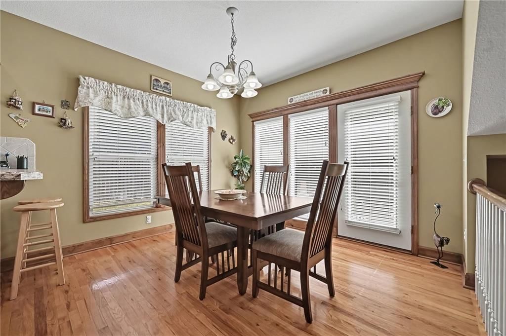 508 NE Hans Drive — photo 12