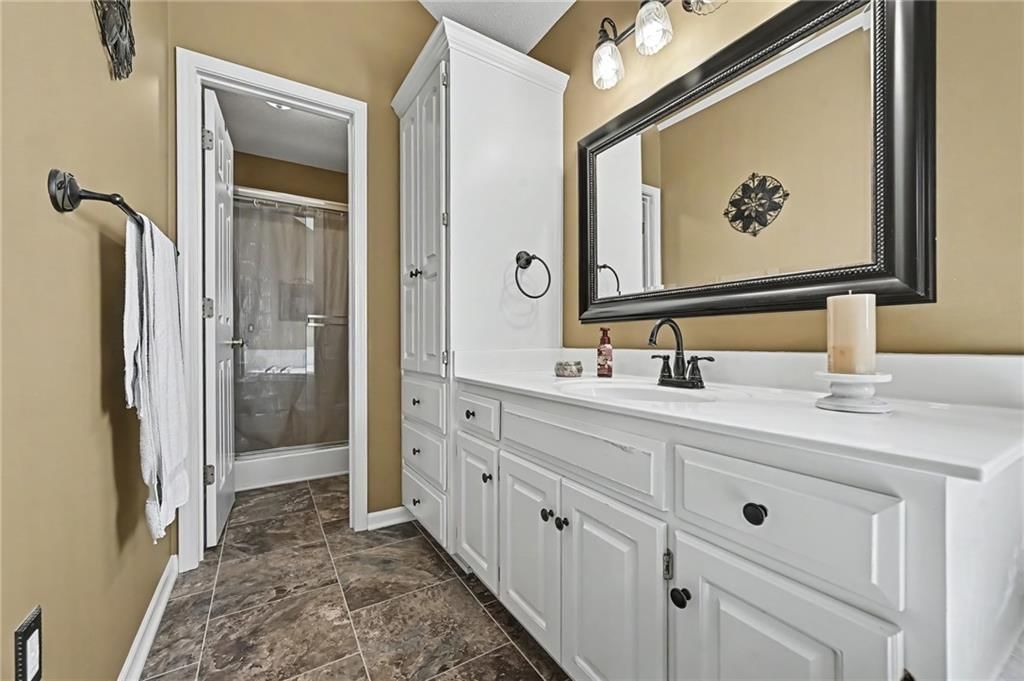 508 NE Hans Drive — photo 20