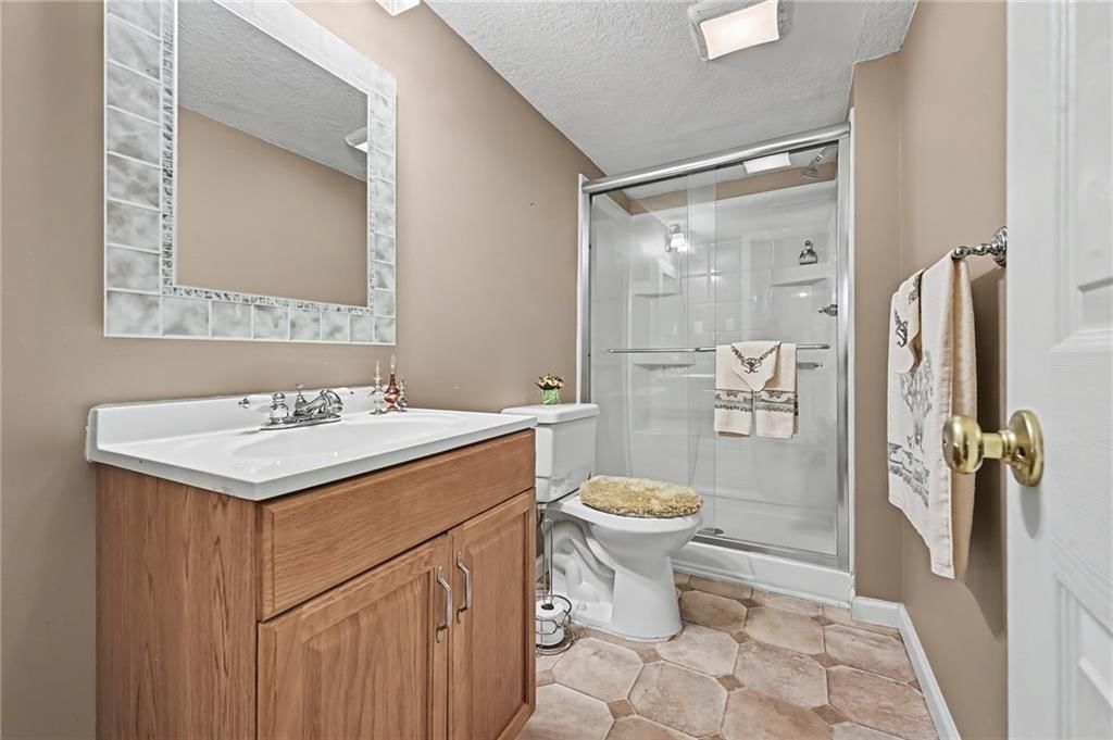 508 NE Hans Drive — photo 36