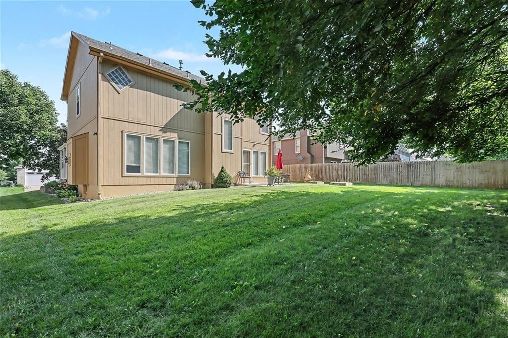508 NE Hans Drive — photo 37