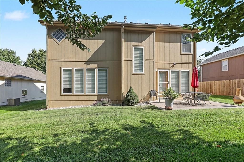 508 NE Hans Drive — photo 38