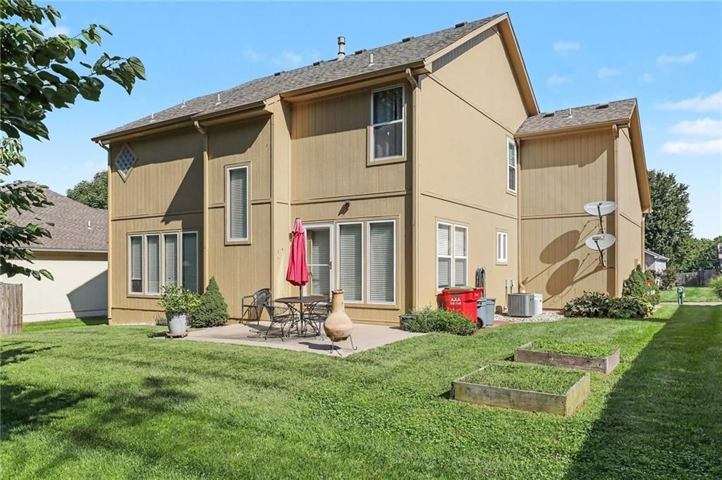 508 NE Hans Drive — photo 39