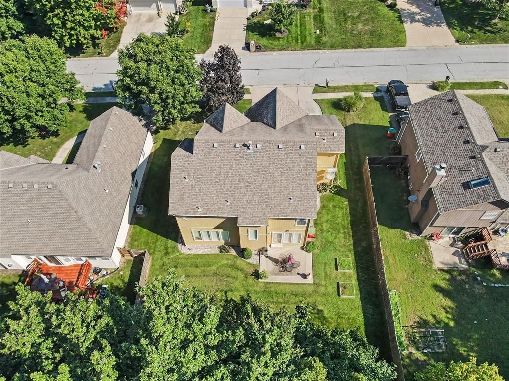 508 NE Hans Drive — photo 42