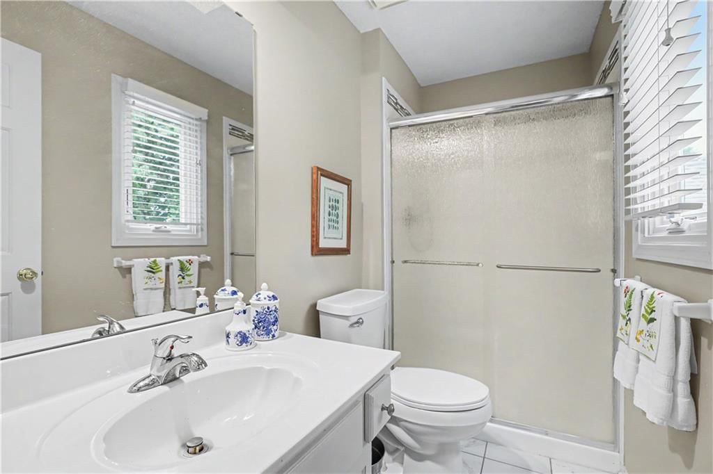 10011 N Highland Terrace — photo 16