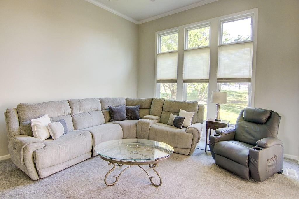 21946 W 119th Terrace, Olathe, KS: listing photo 3