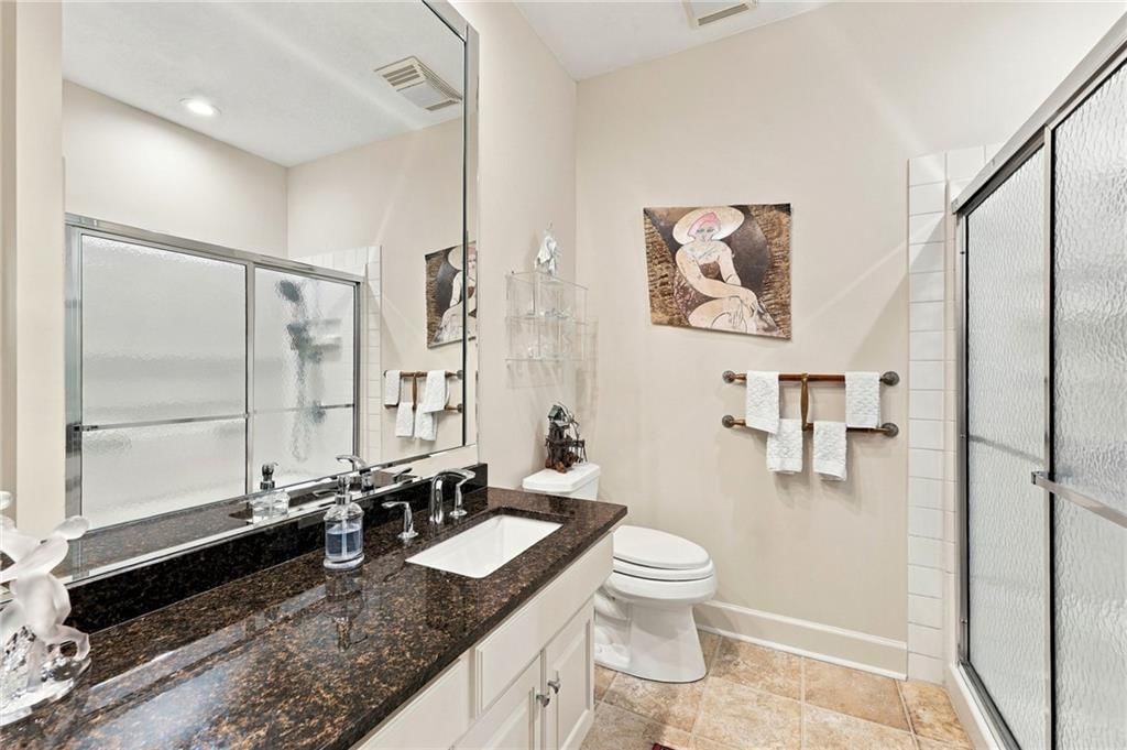 Photo 26 of 48 - 9100 Lamar Avenue #207, Overland Park, KS 66207
