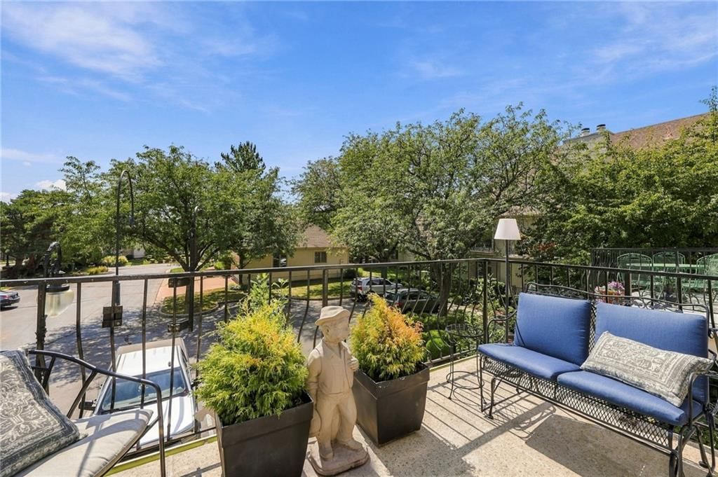 Photo 30 of 48 - 9100 Lamar Avenue #207, Overland Park, KS 66207
