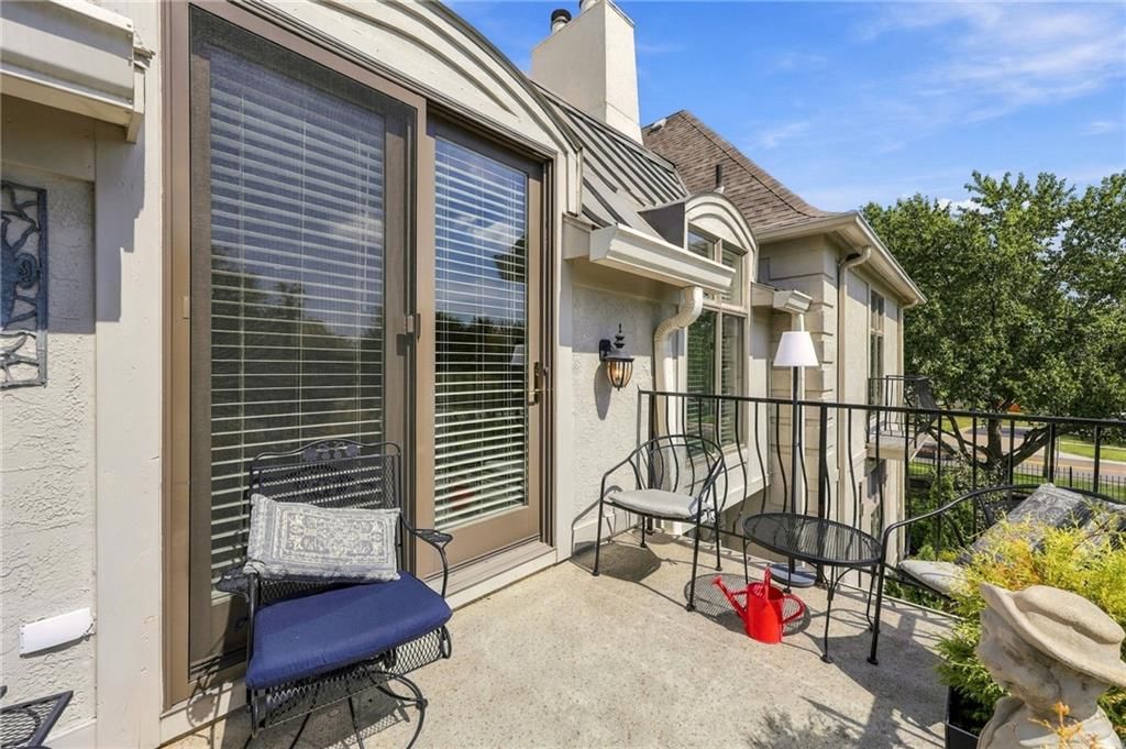 Photo 32 of 48 - 9100 Lamar Avenue #207, Overland Park, KS 66207
