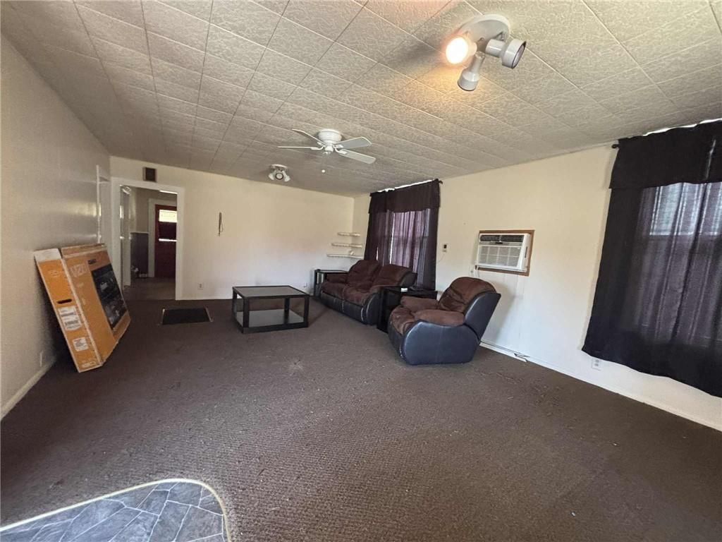306 S Margrave Street — photo 19
