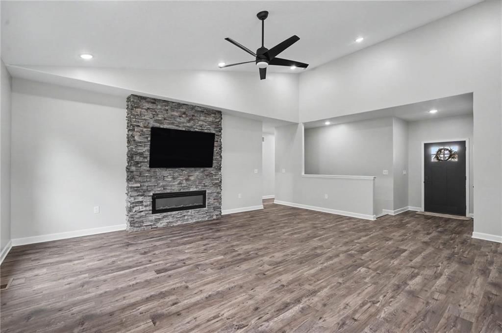 1613 S Ash Court — photo 11