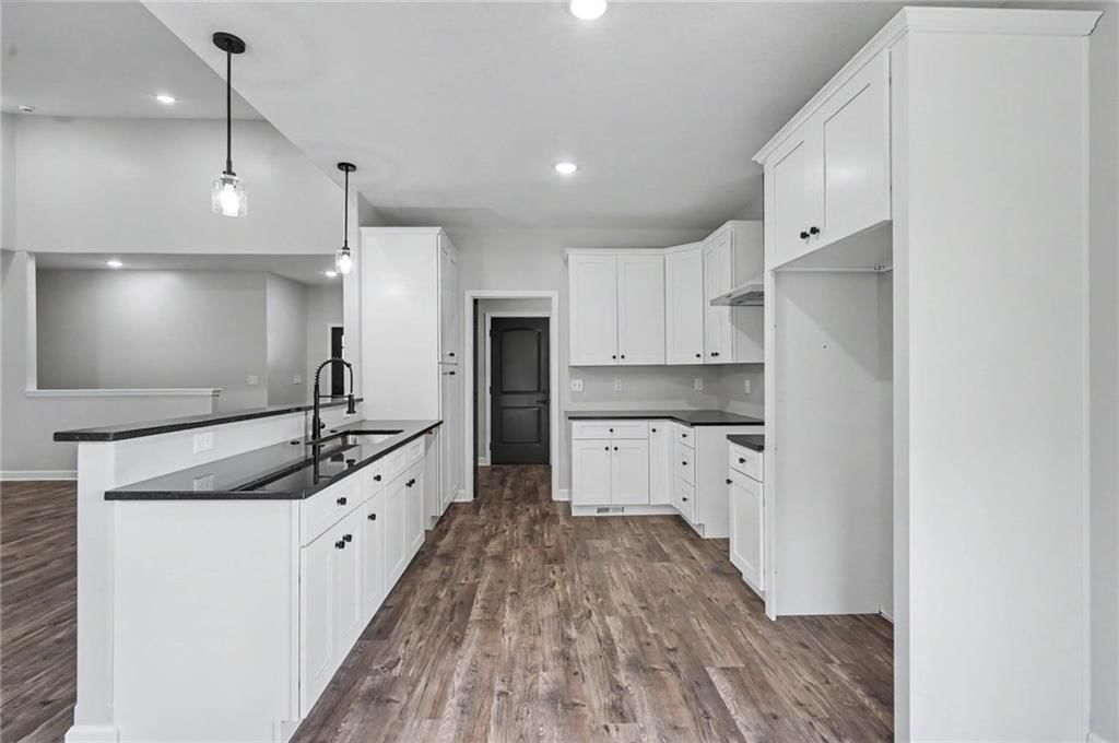 1613 S Ash Court — photo 12