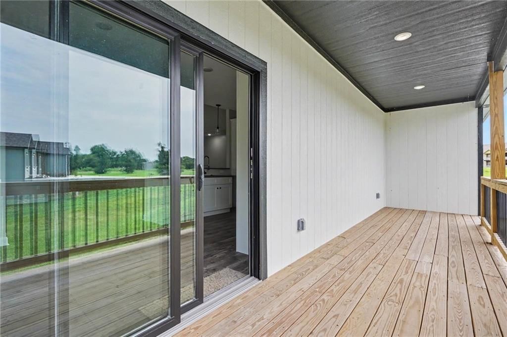 1613 S Ash Court — photo 49