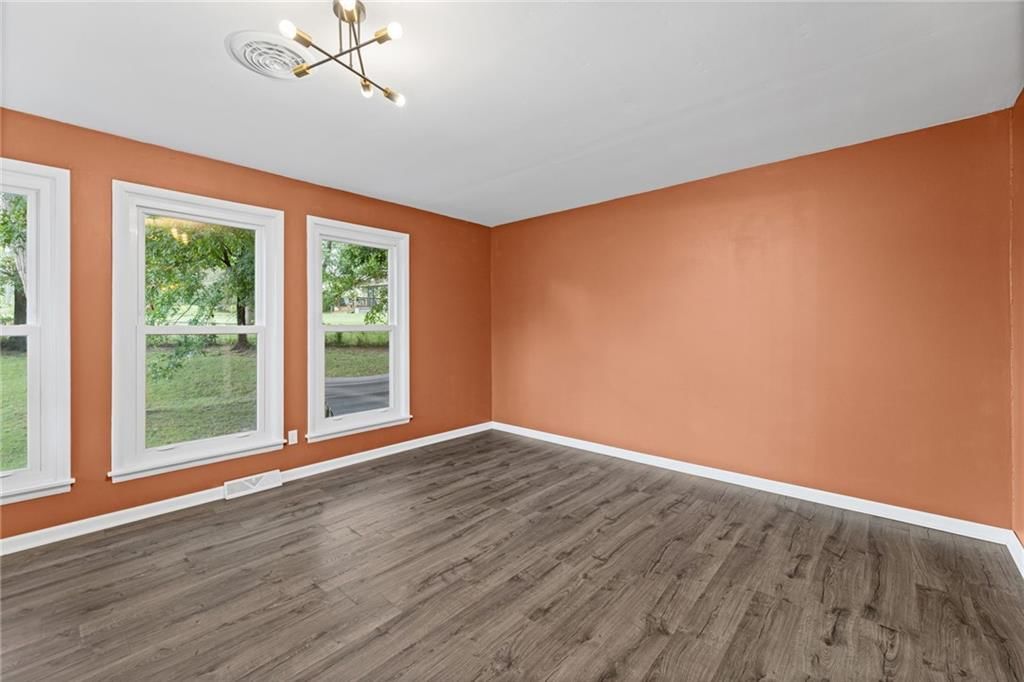 7302 N Woodland Avenue — photo 15