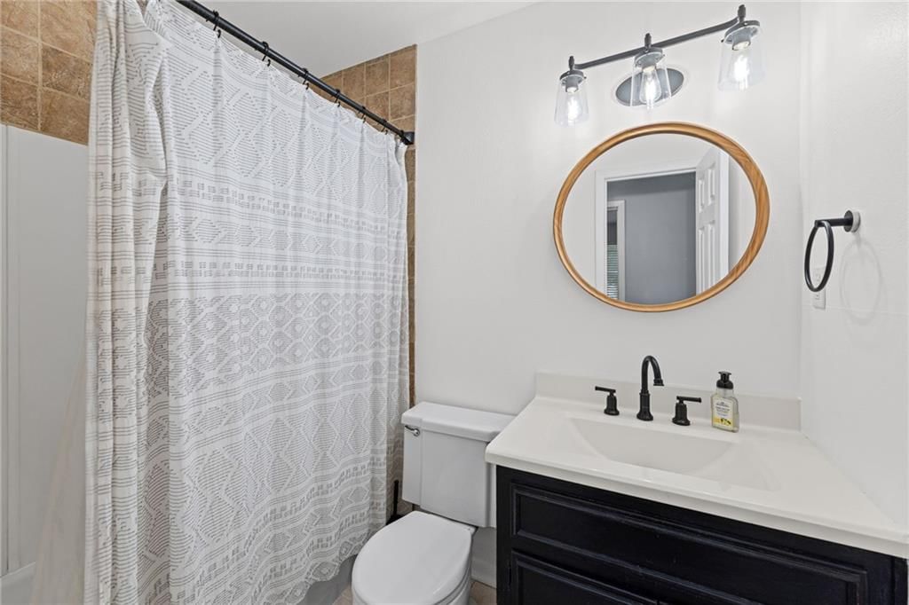 7302 N Woodland Avenue — photo 25