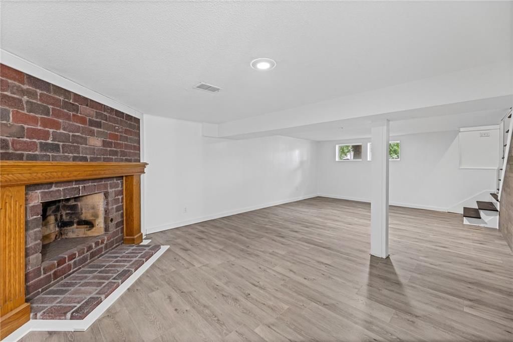 7302 N Woodland Avenue — photo 30