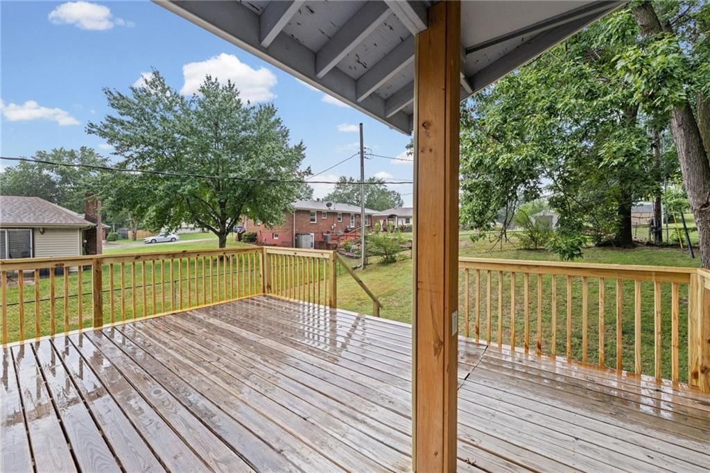 7302 N Woodland Avenue — photo 34
