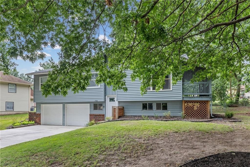 7302 N Woodland Avenue — photo 43