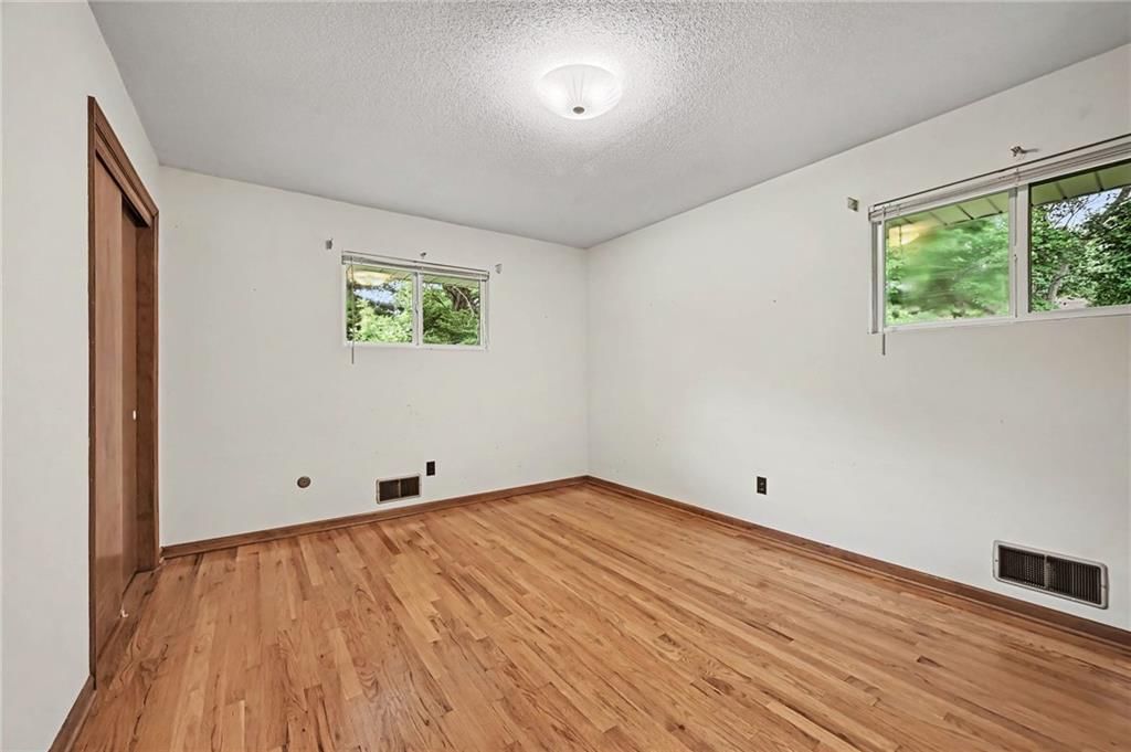708 Melrose Street — photo 10