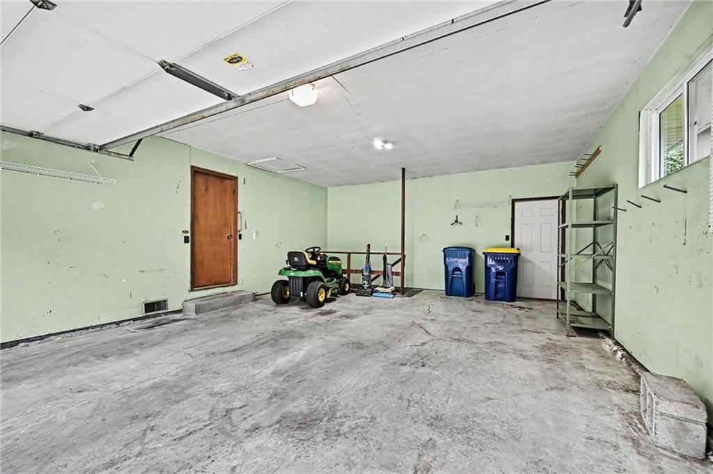 708 Melrose Street — photo 18